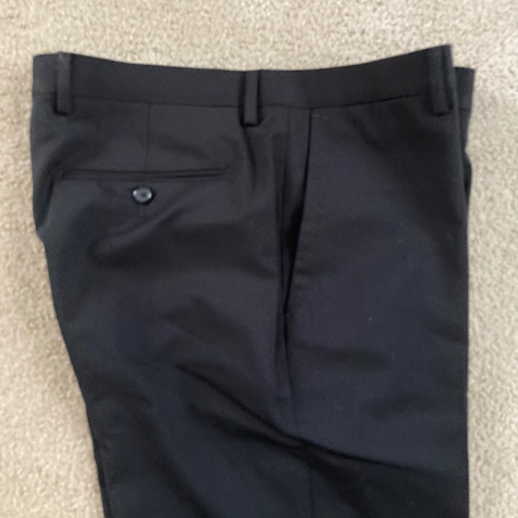 Banana Republic Men's 32 x 34 dress pants - Picture 7 of 7